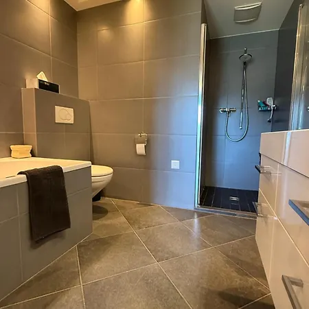 Crans-montana Apartamento Lens